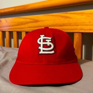 ST LOUIS CARDINALS HAT
